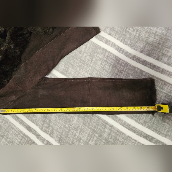 Luxurious Rabbit Fur Coat - Picture 11 of 11